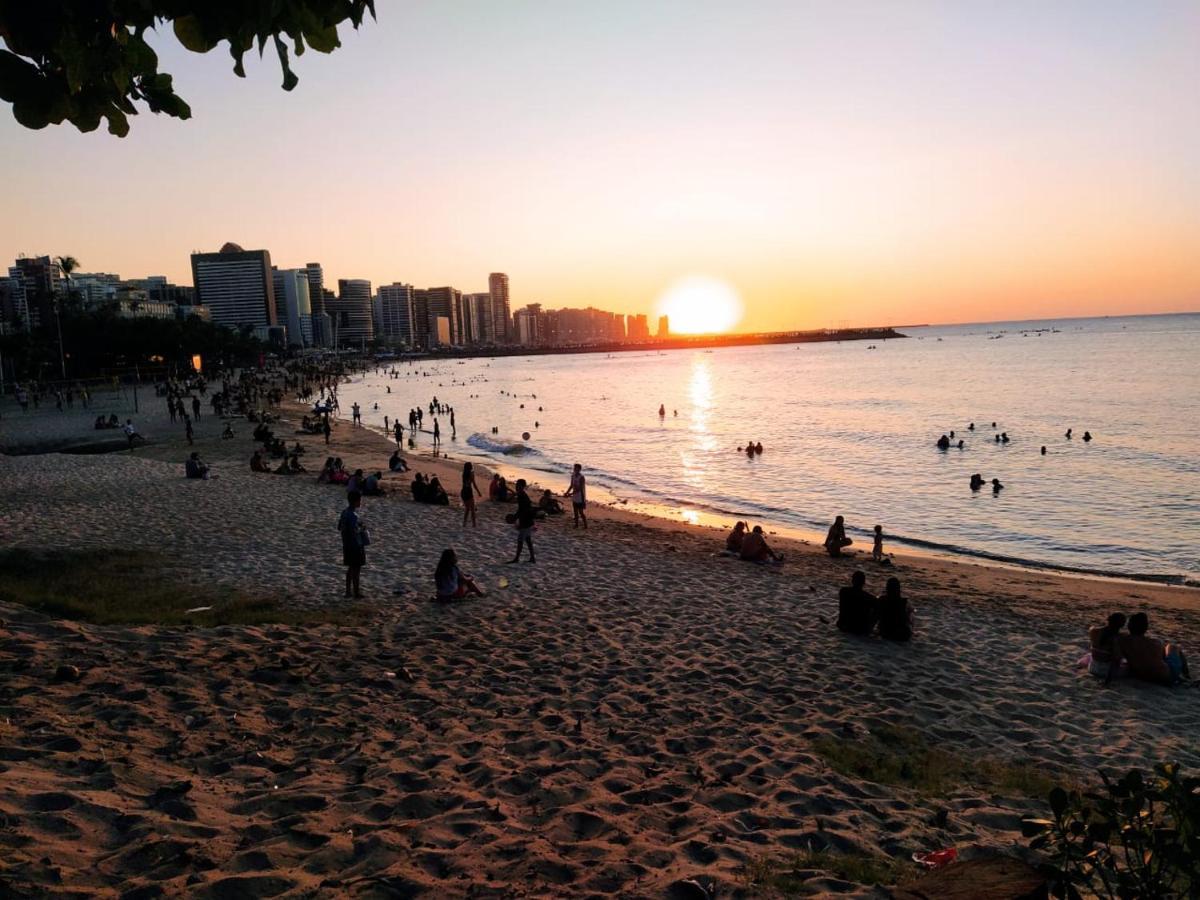 Beira Mar: Bom Gosto E Conforto Форталеза Екстериор снимка